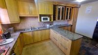 Kitchen of property in Uitsig