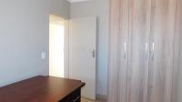 Bed Room 1 - 9 square meters of property in Andeon