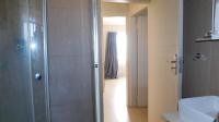 Bathroom 1 - 5 square meters of property in Andeon