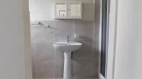 Main Bathroom - 5 square meters of property in Bishopstowe