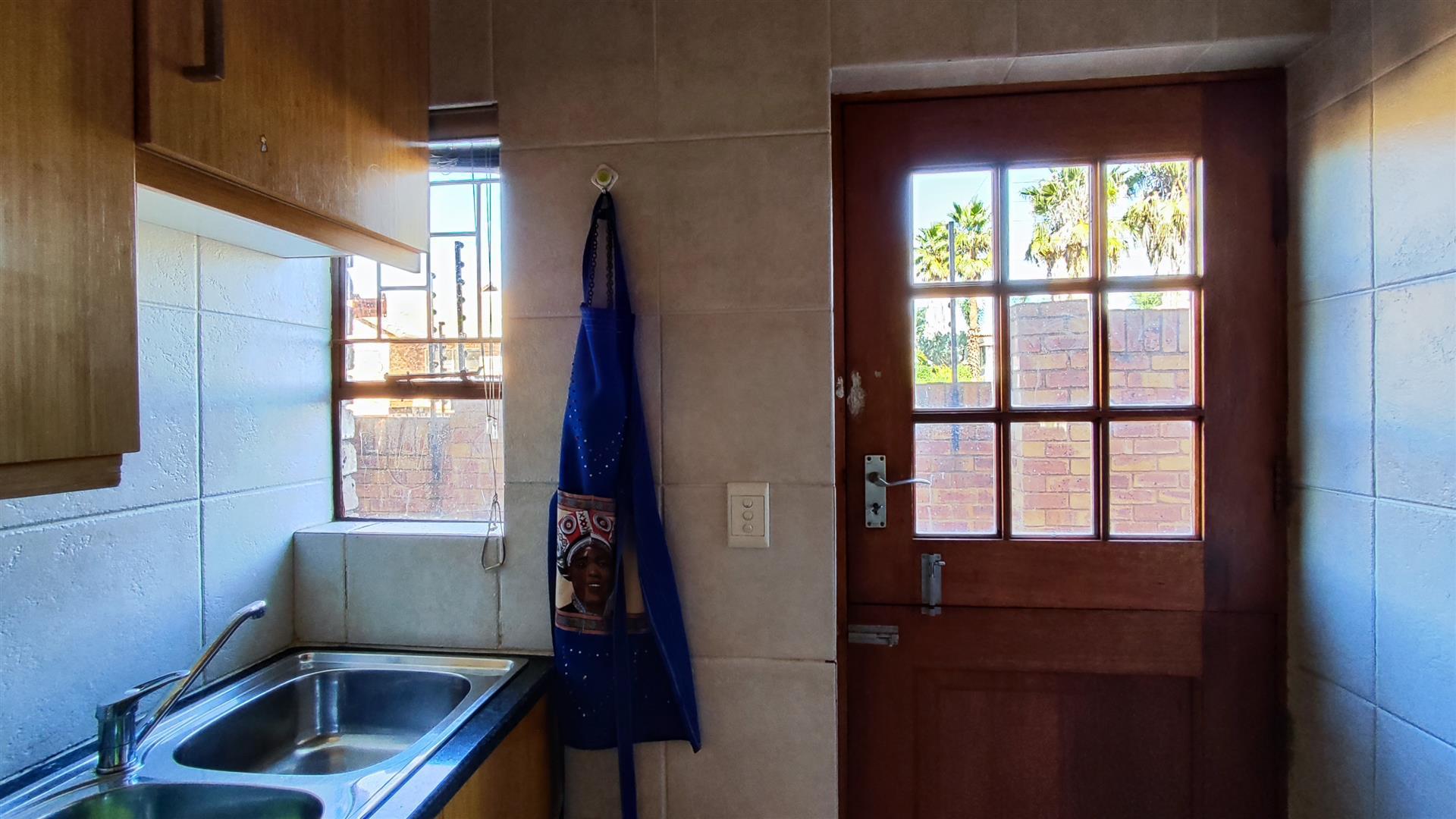 Scullery - 5 square meters of property in Glen Marais