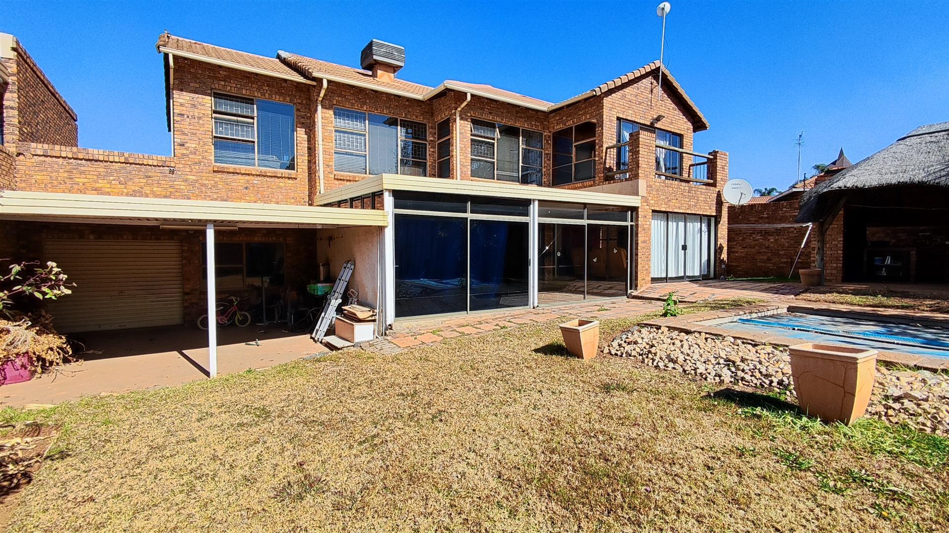 Backyard of property in Glen Marais