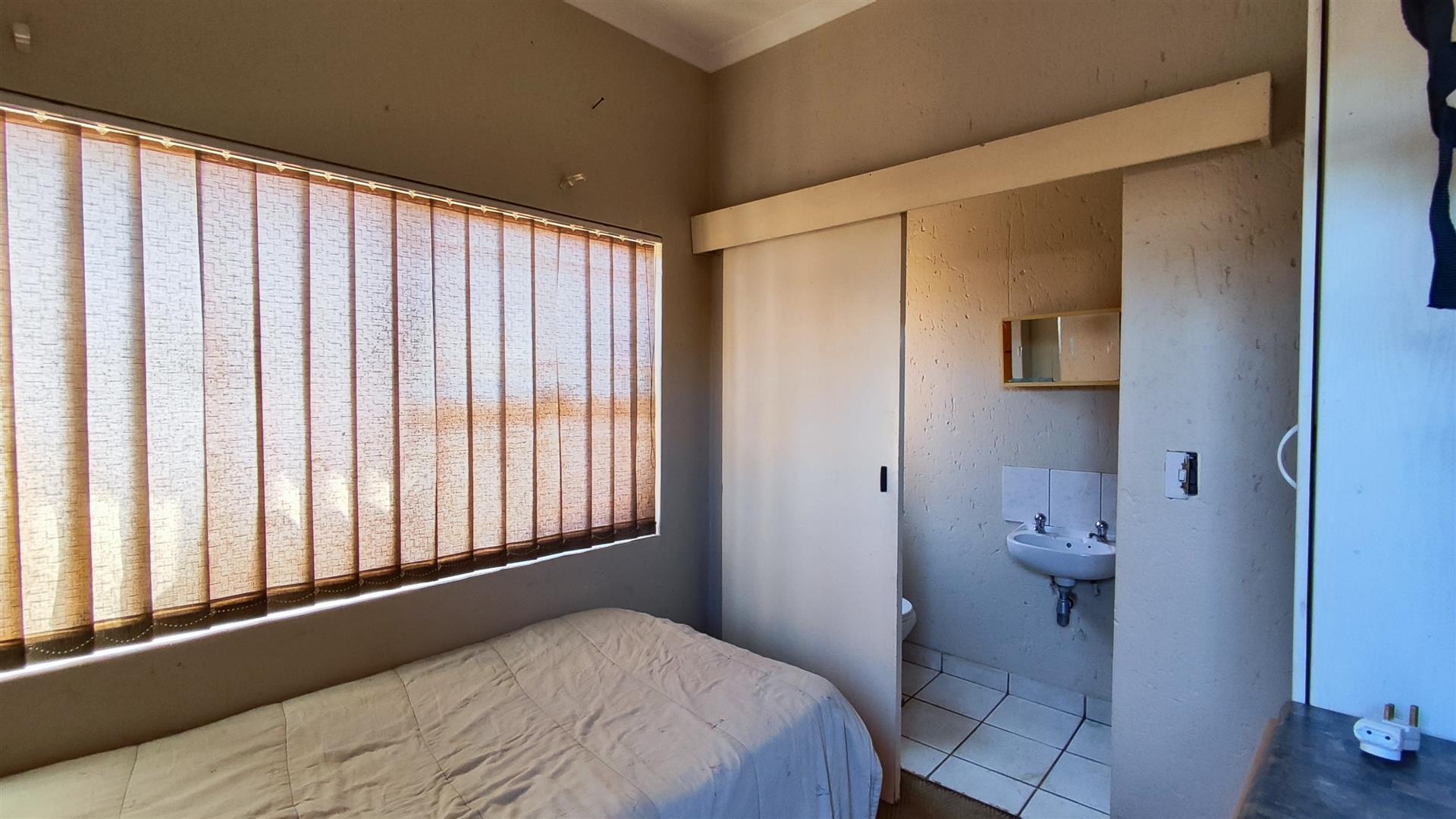 Staff Room - 7 square meters of property in Glen Marais
