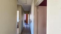 Spaces - 80 square meters of property in Glen Marais