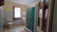 Bathroom 3+ of property in Machadodorp