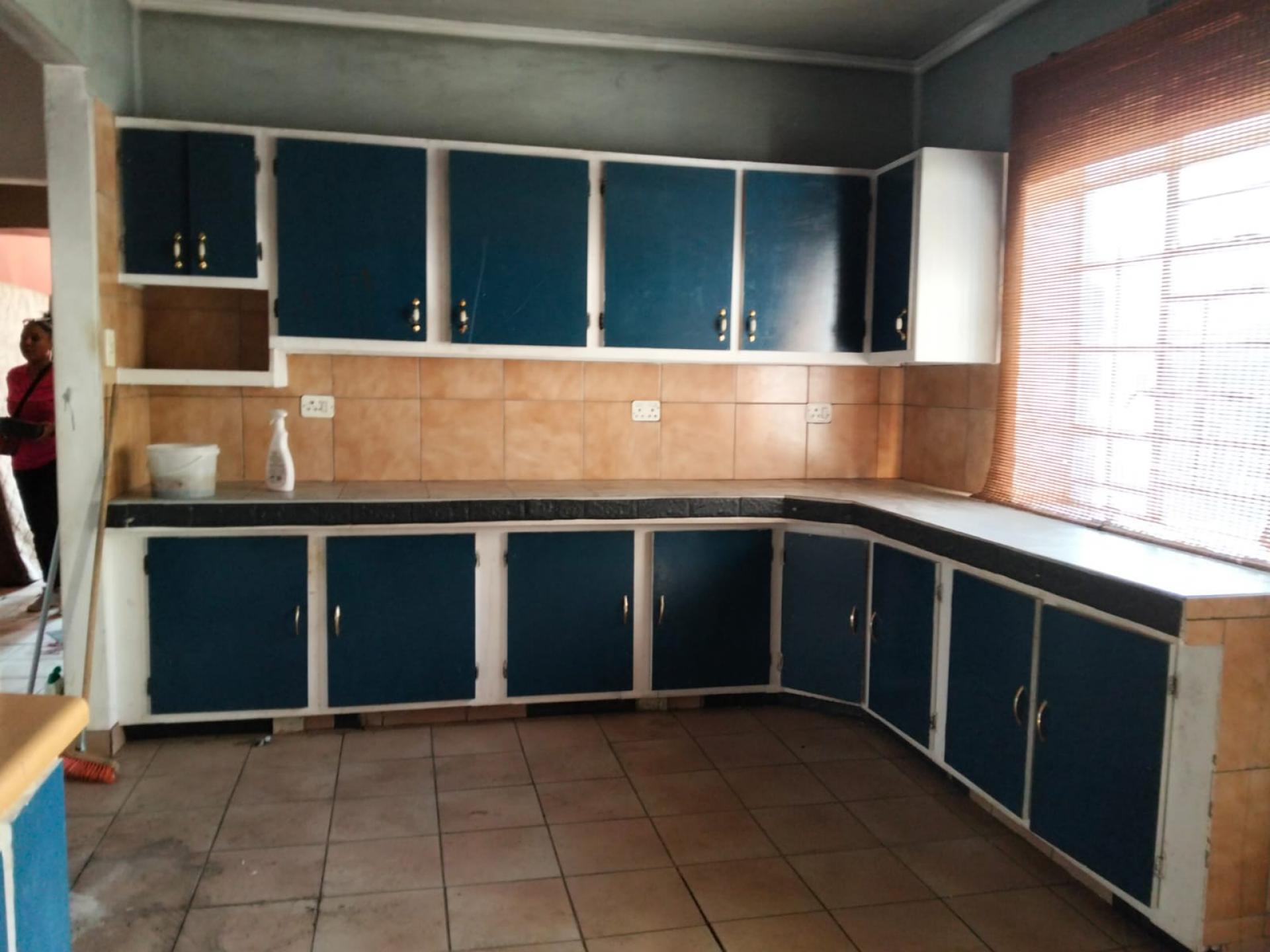  of property in Struisbult
