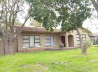 Front View of property in Strand