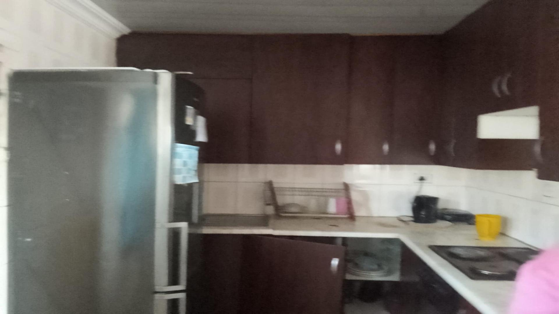 Kitchen of property in Polokwane