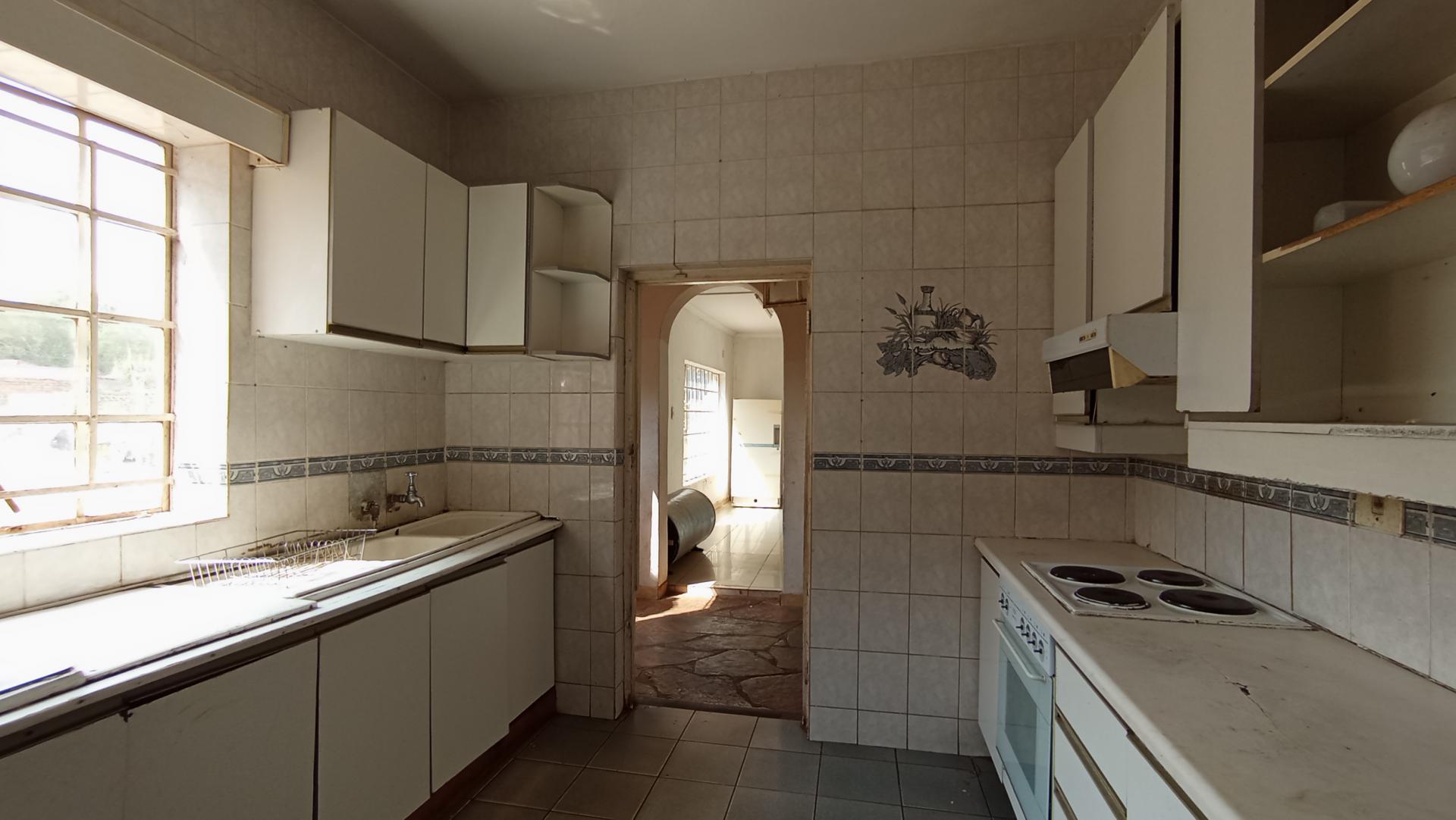 Kitchen of property in Cyrildene