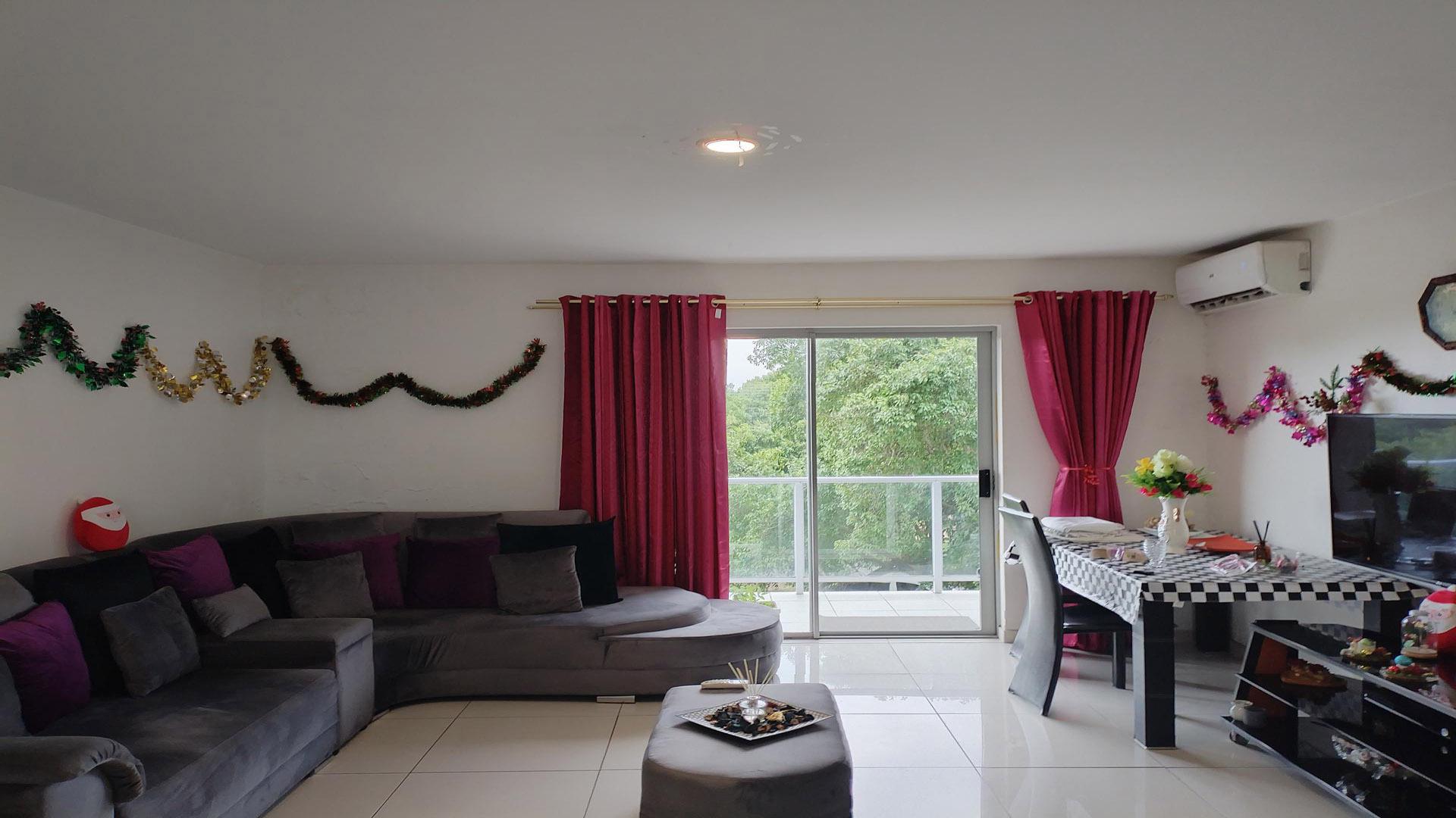 Lounges of property in Athlone Park