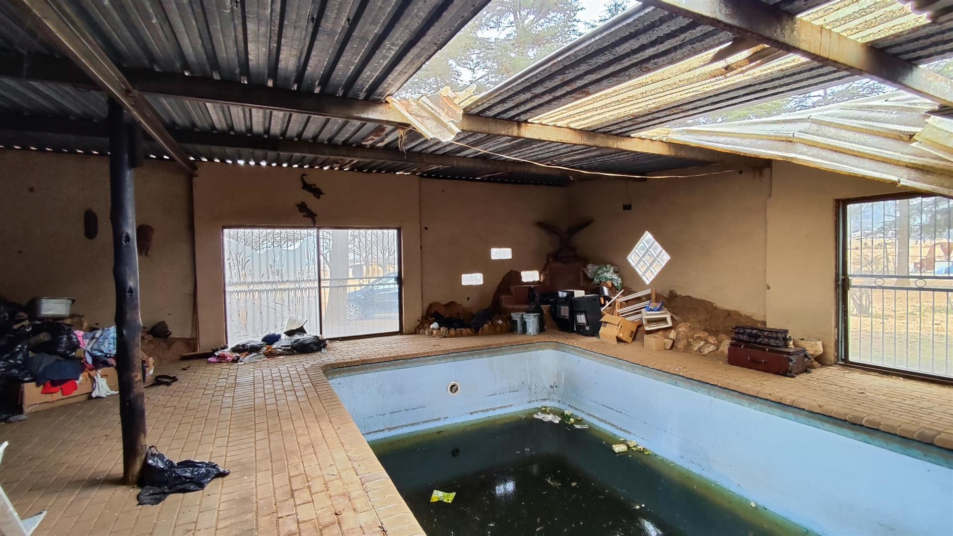 Entertainment - 174 square meters of property in Vereeniging