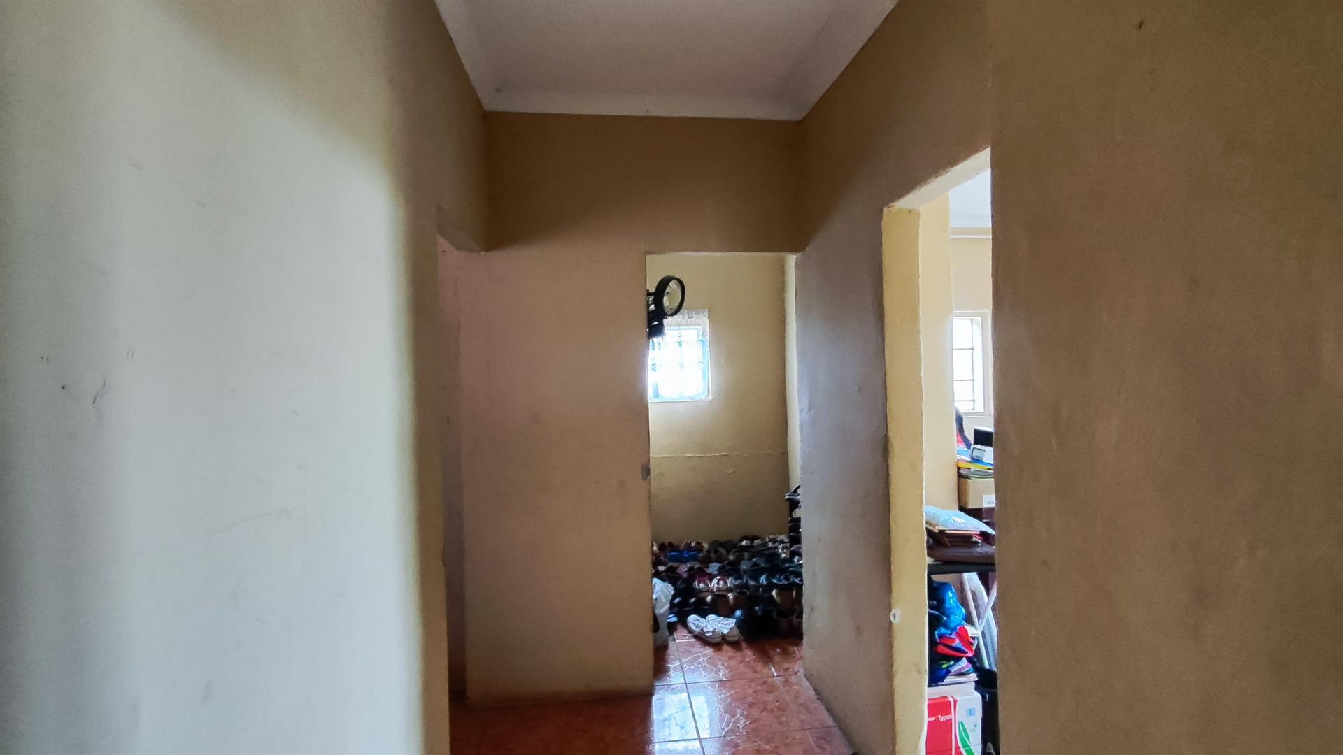 Spaces - 3 square meters of property in Vereeniging