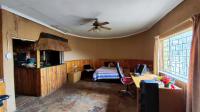 Bed Room 1 - 34 square meters of property in Vereeniging