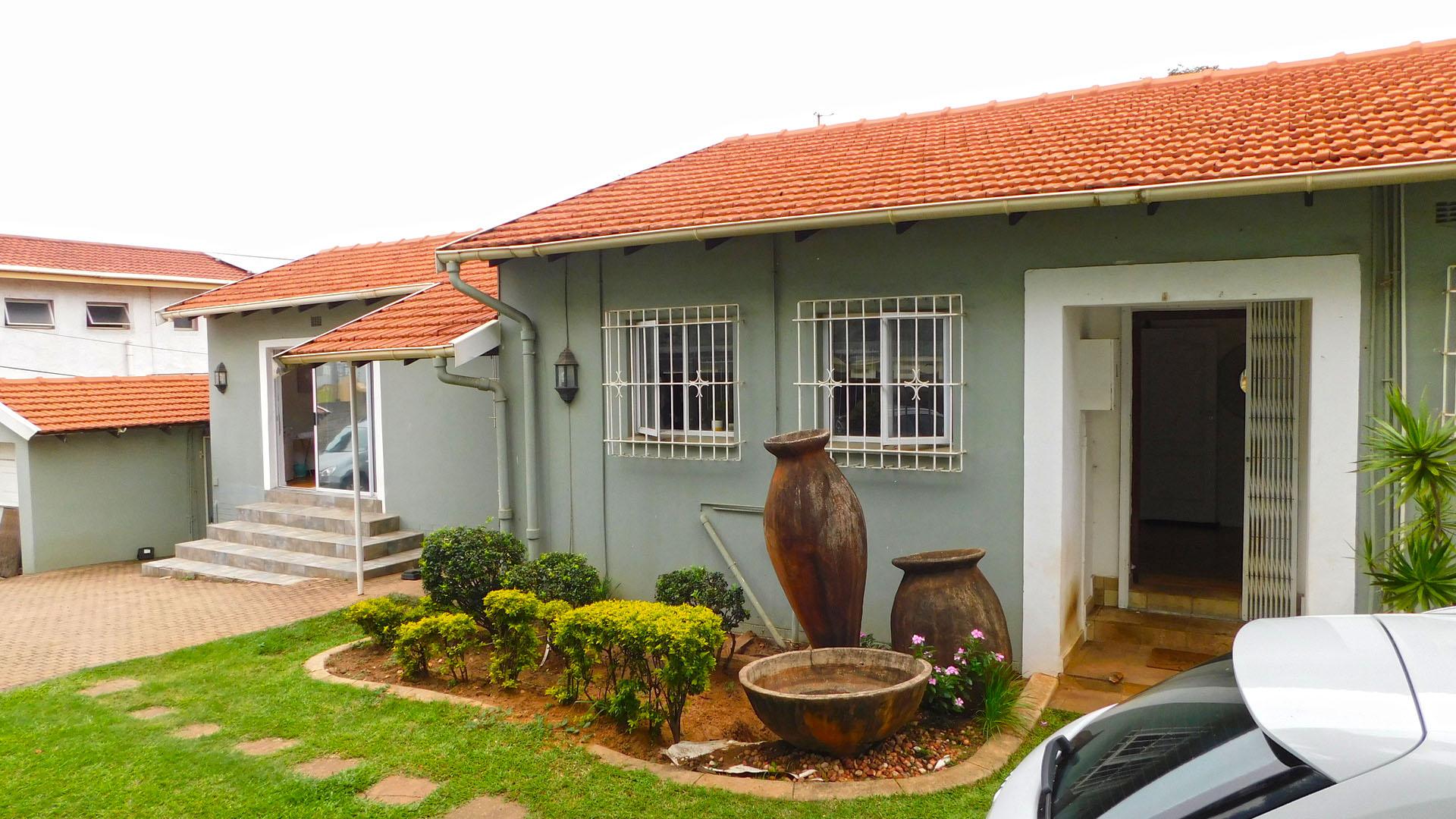 Front View of property in Durban North 