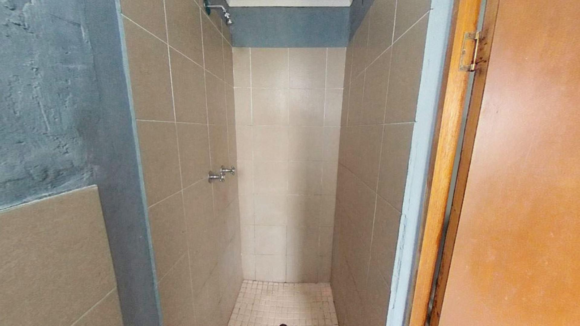 Staff Bathroom - 3 square meters of property in Durban North 