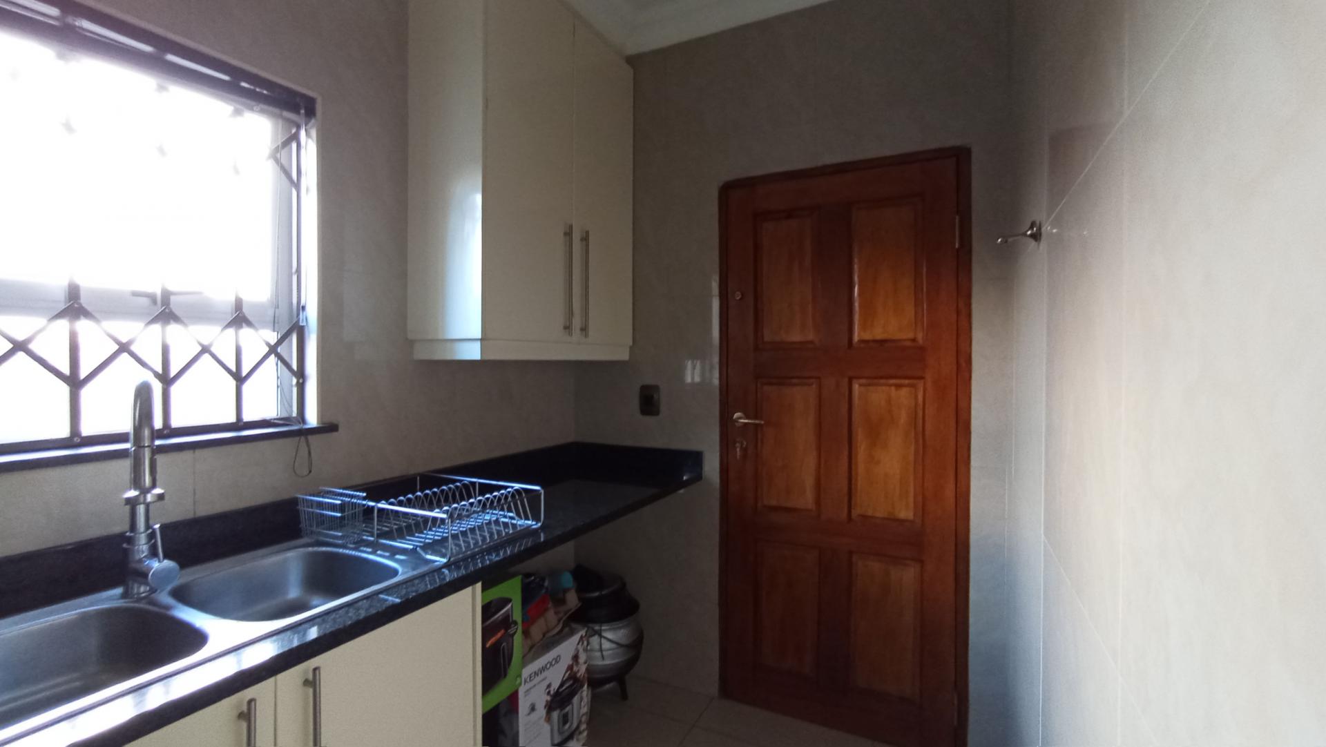 Scullery - 9 square meters of property in Witkoppen