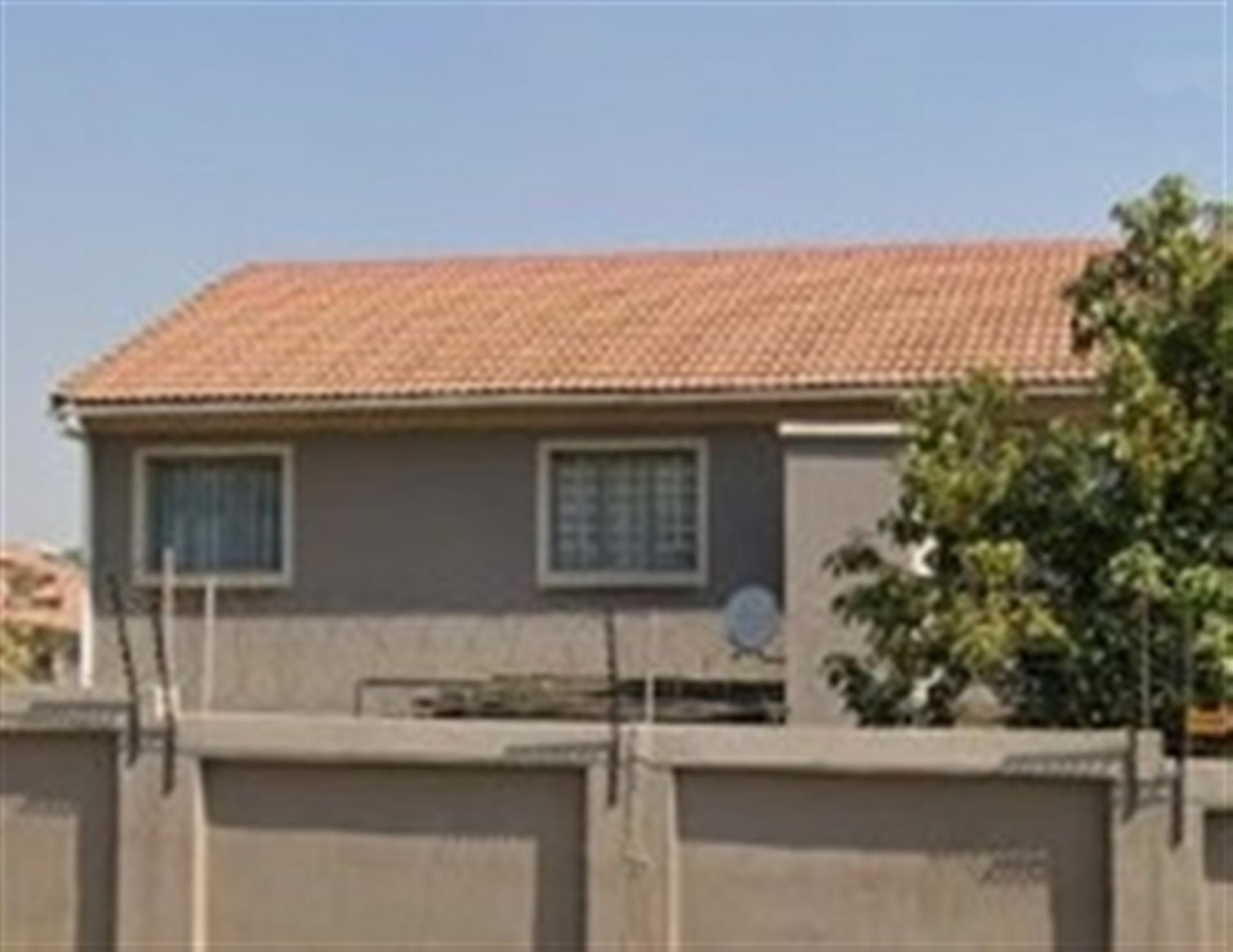 Front View of property in Halfway Gardens