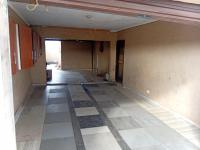 Garage of property in Roodekop