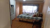 Bed Room 2 of property in Roodekop