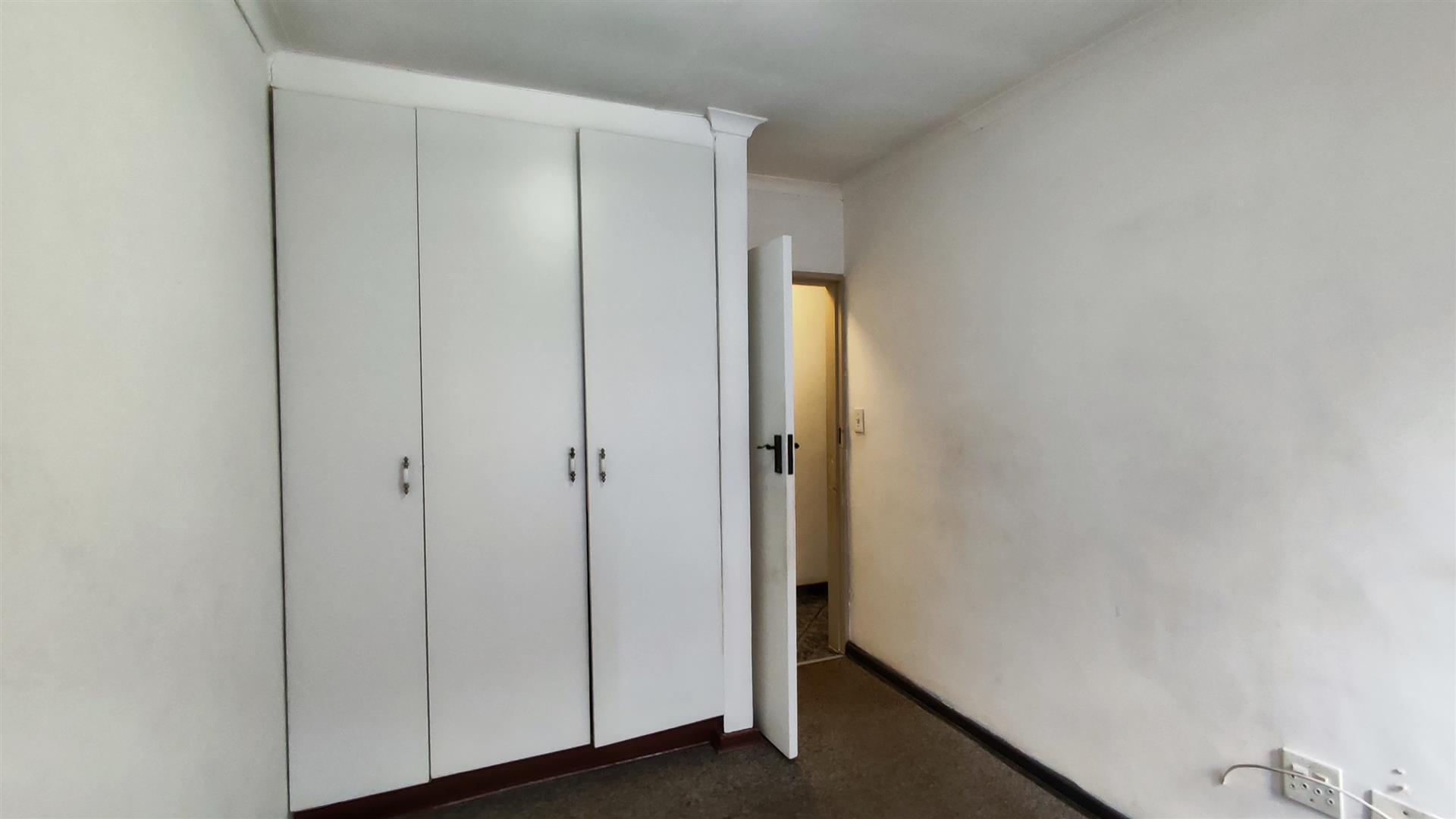 Bed Room 2 - 9 square meters of property in Bartlett AH