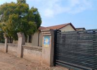 Front View of property in Mabopane
