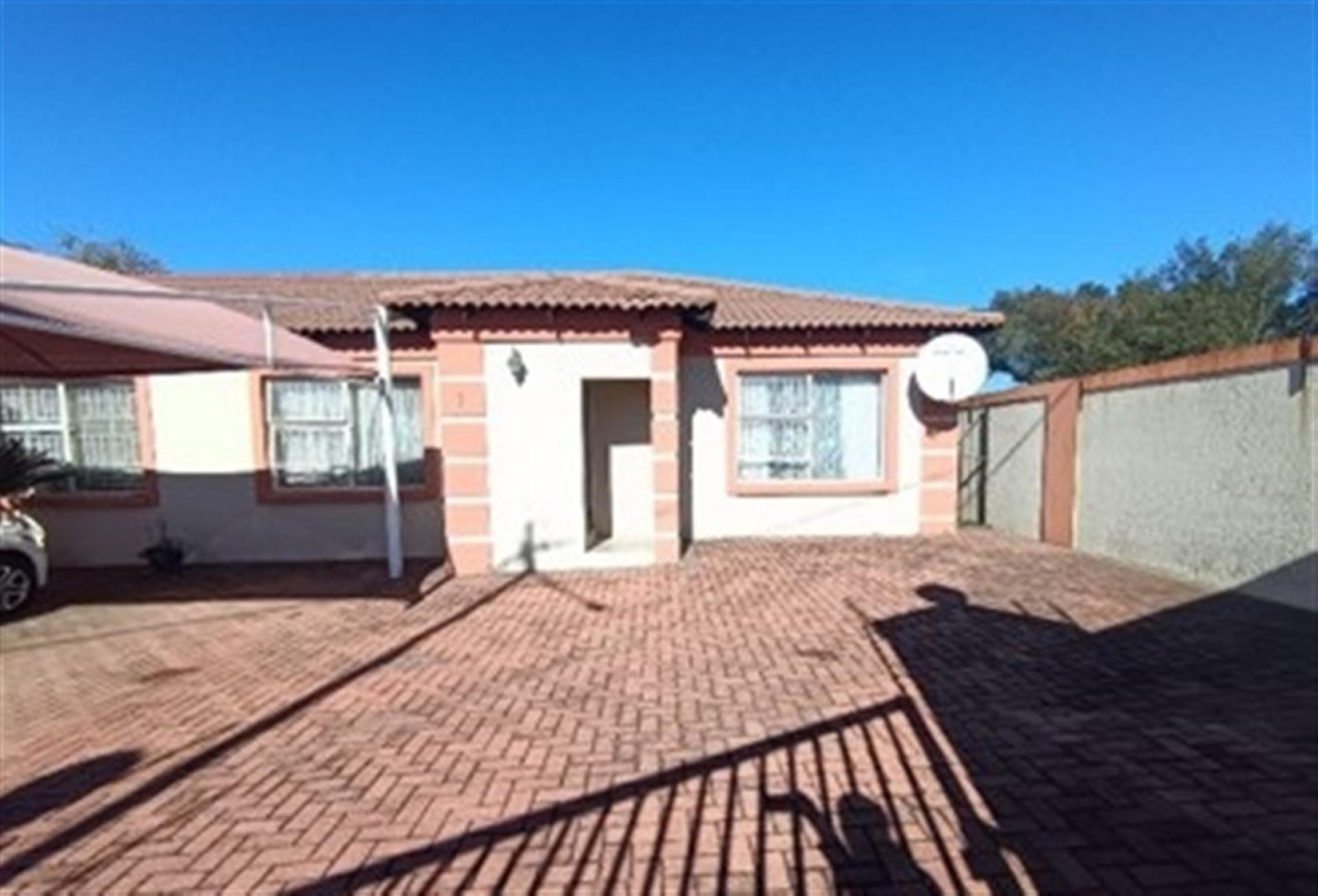 Front View of property in Nigel