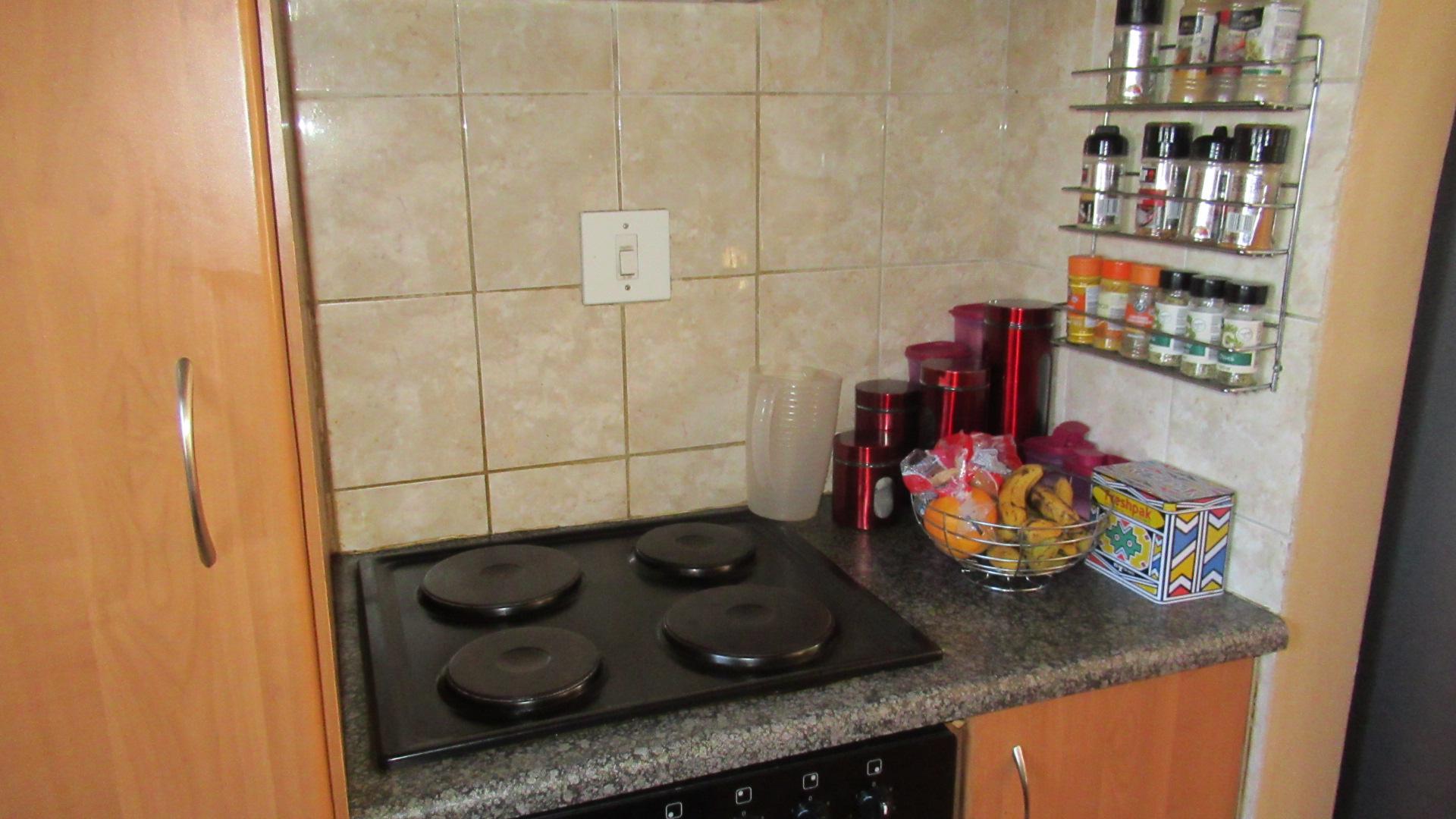 Kitchen - 8 square meters of property in Primrose Hill