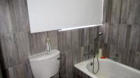 Bathroom 1 - 5 square meters of property in Primrose Hill