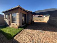 2 Bedroom 1 Bathroom Cluster for Sale for sale in Tsakane