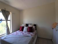 Bed Room 1 - 14 square meters of property in Parklands
