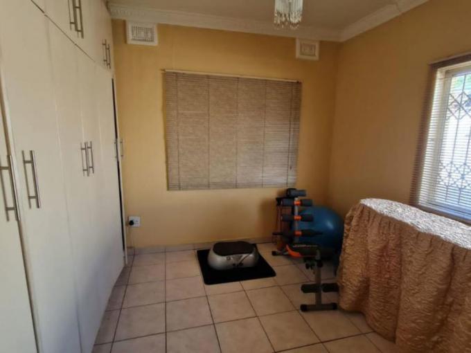 Property For Sale in Clairwood MyRoof.co.za