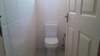 Bathroom 1 - 2 square meters of property in Shallcross 