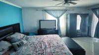 Bed Room 1 - 21 square meters of property in Maitland