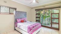 Main Bedroom - 22 square meters of property in Randpark Ridge