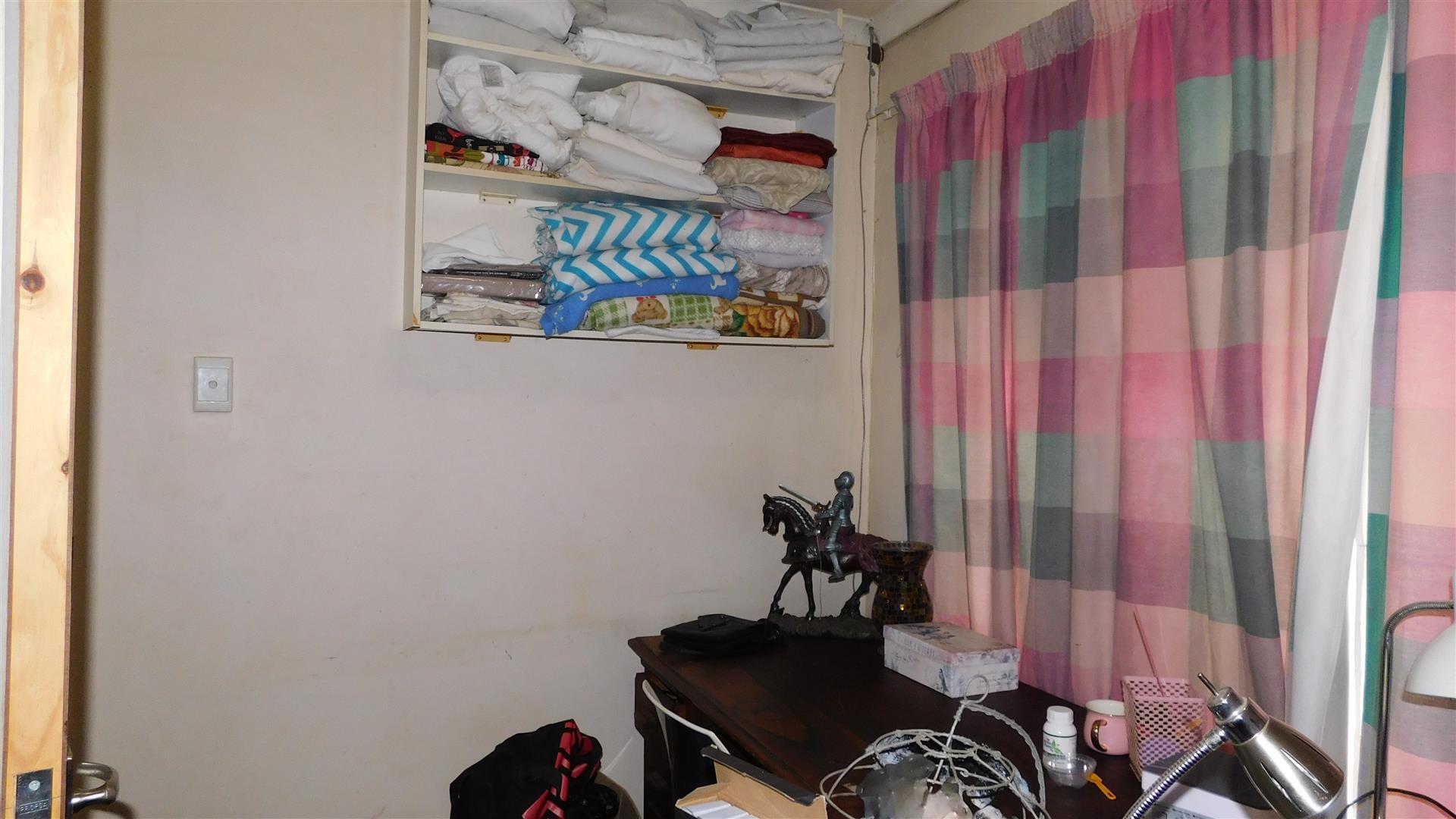 Bed Room 1 - 11 square meters of property in Montana Tuine