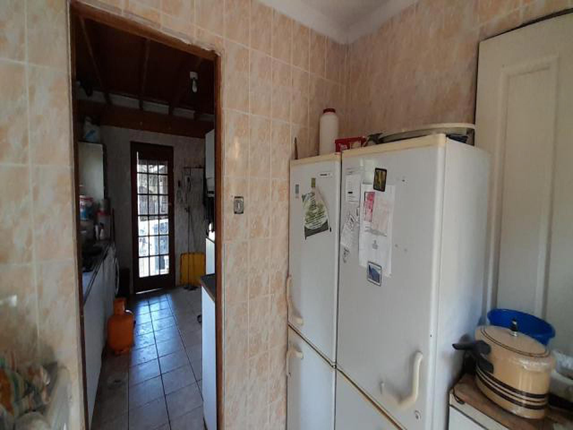 Kitchen - 21 square meters of property in Montana Tuine