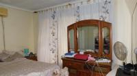 Main Bedroom - 19 square meters of property in Montana Tuine