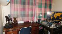 Bed Room 1 - 11 square meters of property in Montana Tuine