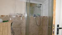 Bathroom 2 - 11 square meters of property in Montana Tuine