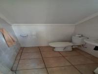 Staff Bathroom - 3 square meters of property in Montana Tuine