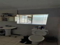 Bathroom 2 - 11 square meters of property in Montana Tuine