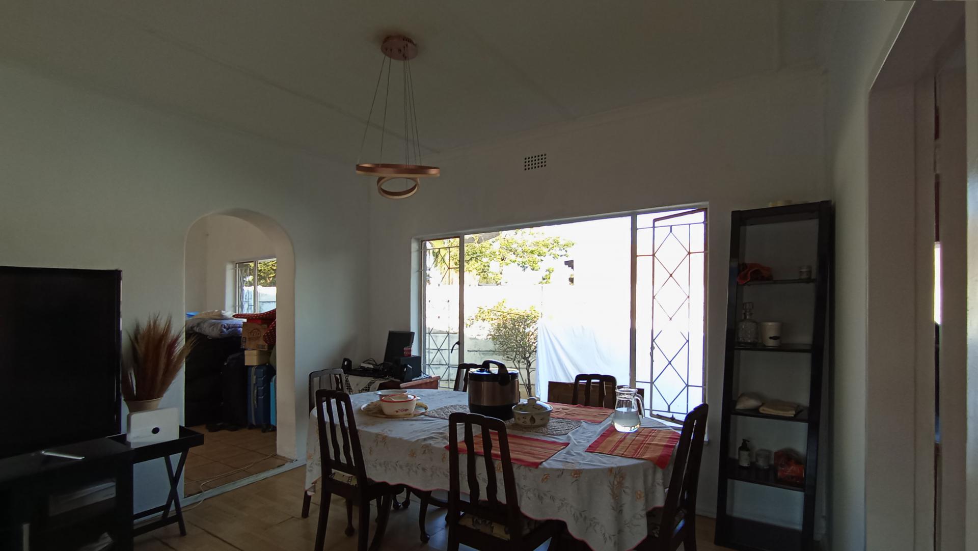 Dining Room - 12 square meters of property in Eastleigh