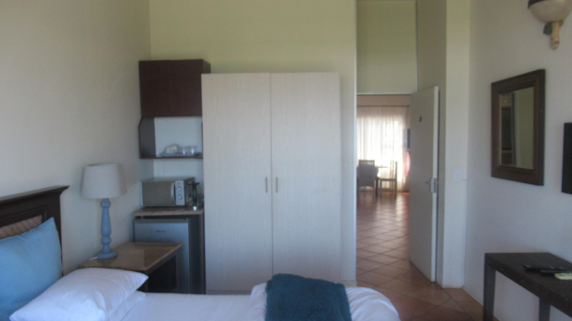 Bed Room 5+ - 100 square meters of property in Glenashley