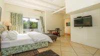 Bed Room 5+ - 100 square meters of property in Glenashley