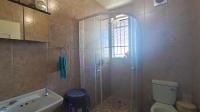Bathroom 1 - 23 square meters of property in Rosettenville