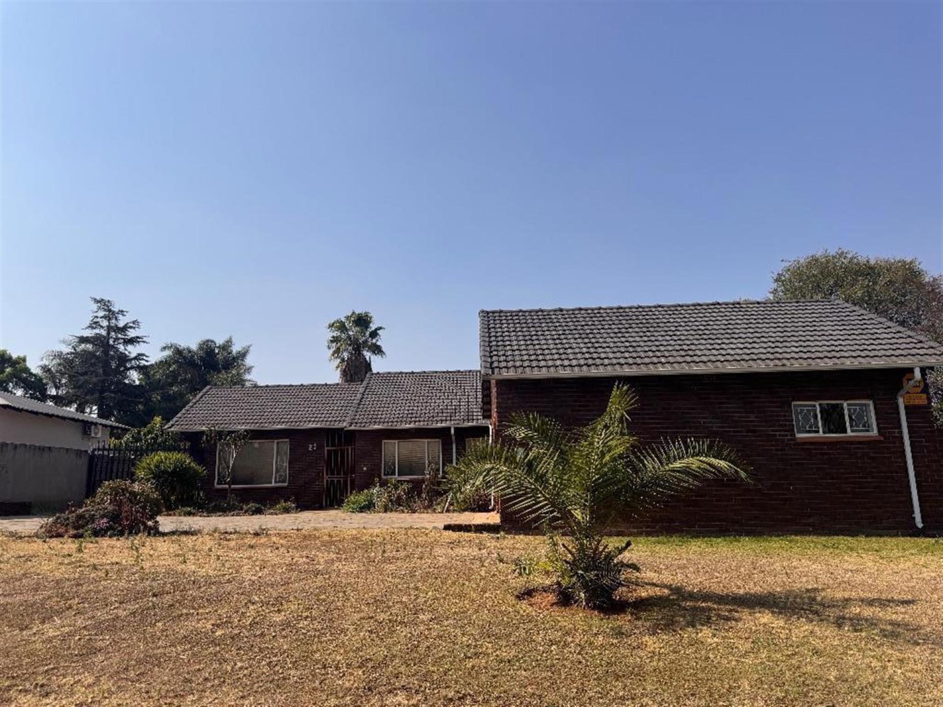 Front View of property in Van Riebeeck Park