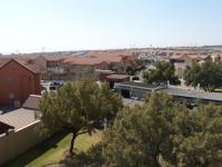  of property in Kosmosdal