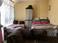 Bed Room 2 of property in Actonville