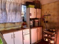 Kitchen of property in Actonville