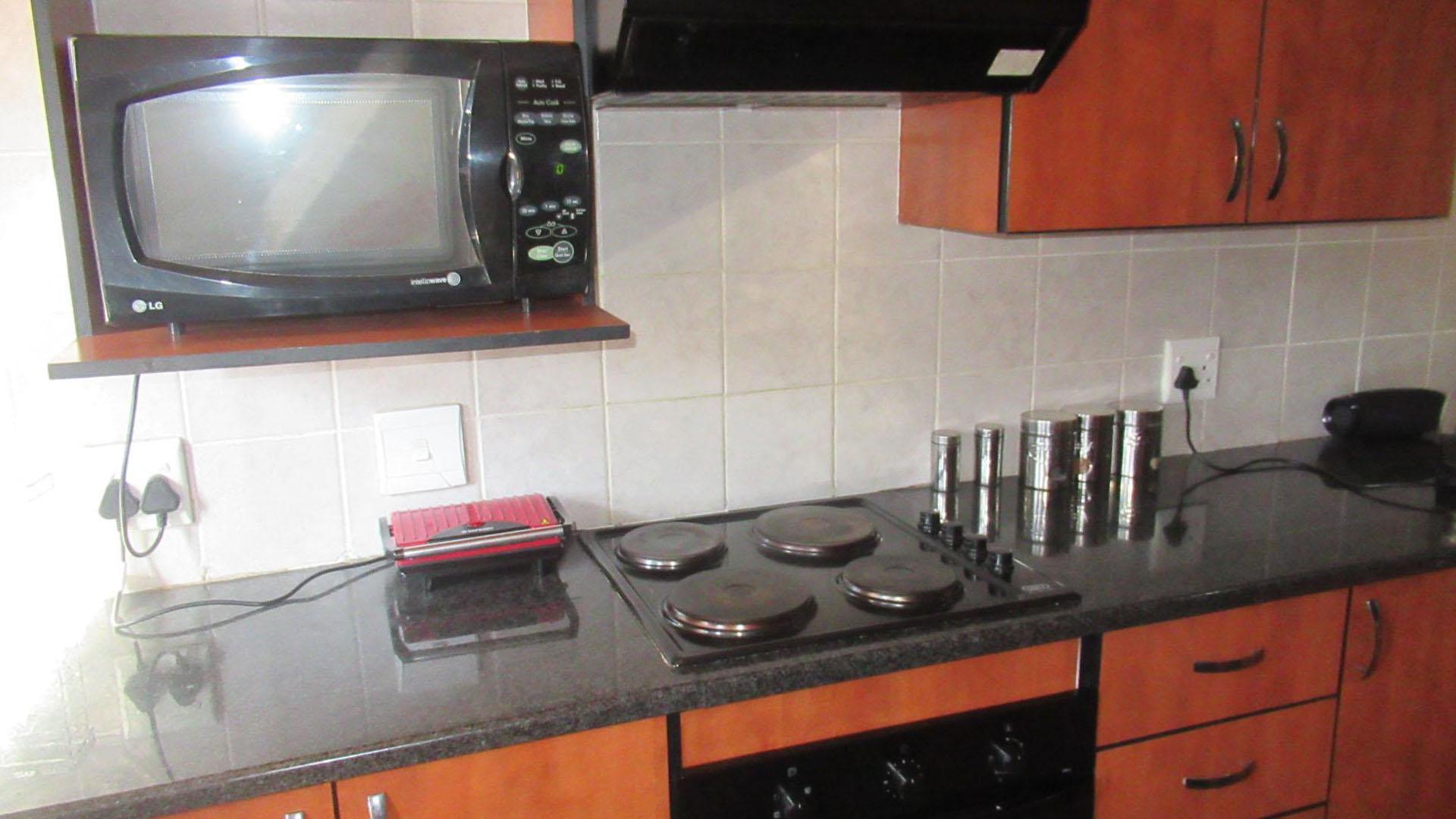 Kitchen - 9 square meters of property in Chancliff Ridge